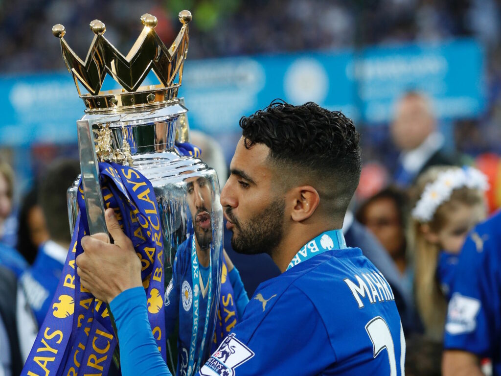 Riyad Mahrez, champion d'Angleterre avec Leicester