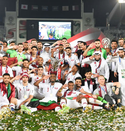 Le Qatar fêtant son premier titre continental (photo afc.com)