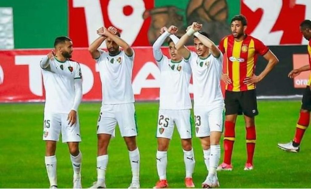 MC Alger : les Algérois n'ont pas flanché à Tunis 