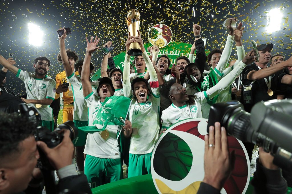 Coupe arabe U20 :le triomphe  des jeunes Faucons Verts  ( photo page Facebook de la fédération saoudienne) 